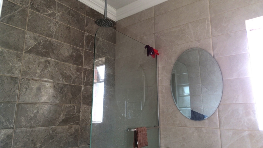 2 Bedroom Property for Sale in Kabega Park Eastern Cape